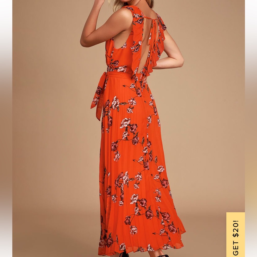 Lulu’s Loved by You Orange Floral Print Dress